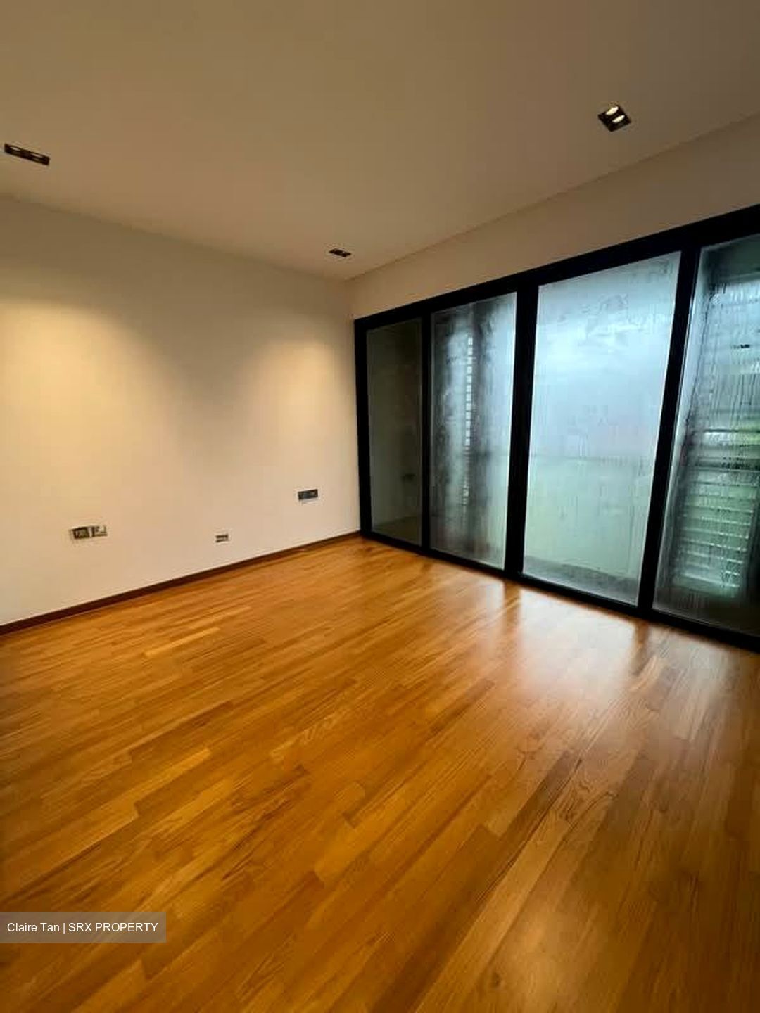 Sembawang Straits Estate (D27), Terrace #568198671